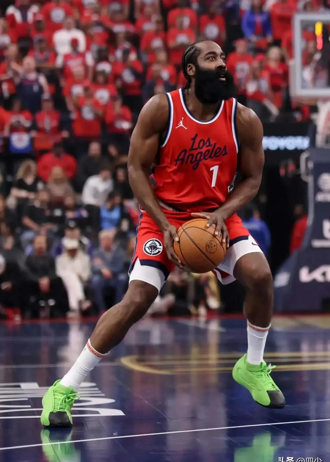 开云app官方下载 - 哈登赛事官方发布绝杀新规,IG争议不断!