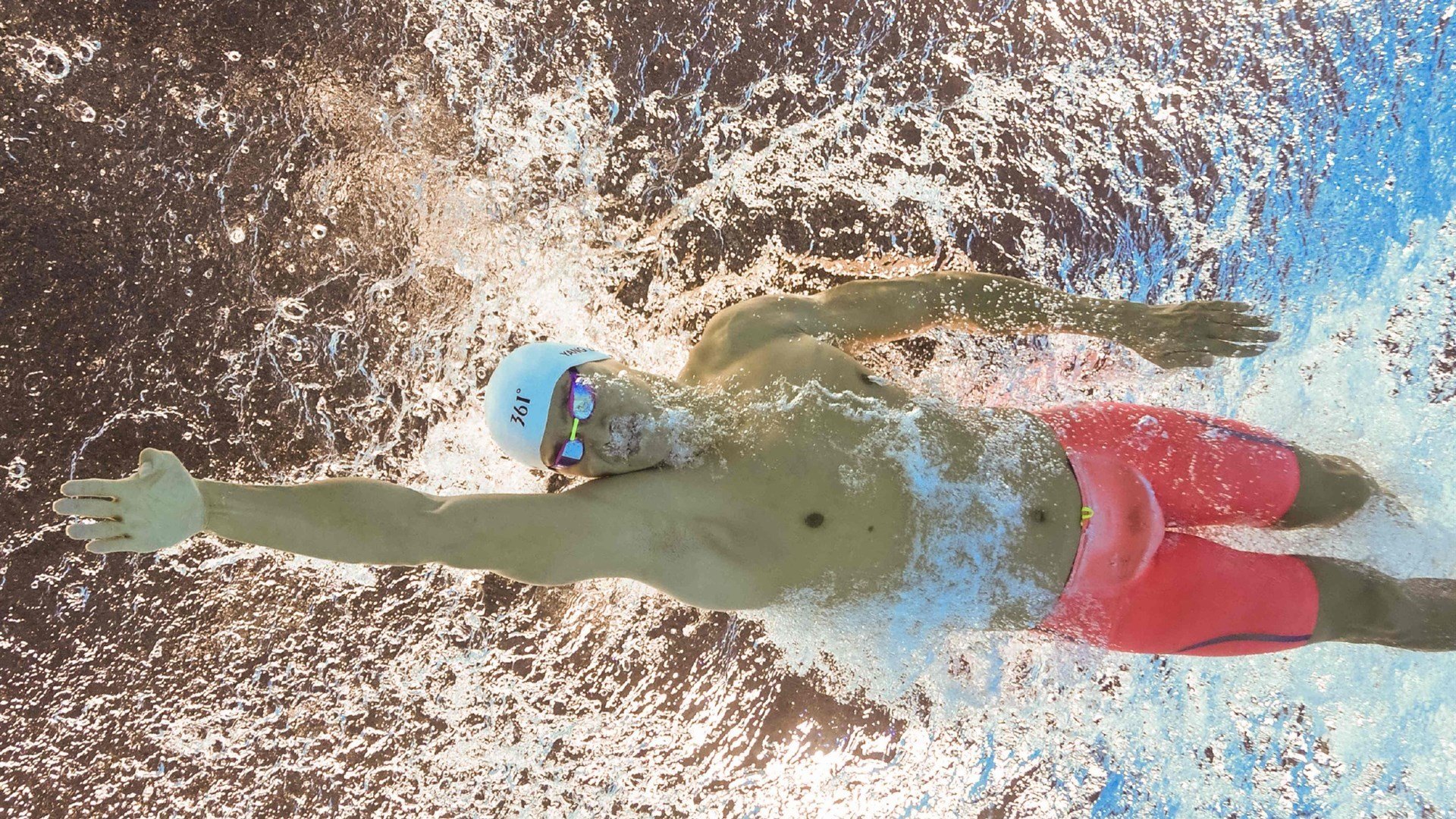 电竞赛场焦点！澳大利亚队对阵韩国队，历史性突破，球队首次挺进决赛